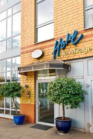 Hotel Mirage Duisburg Exterior photo